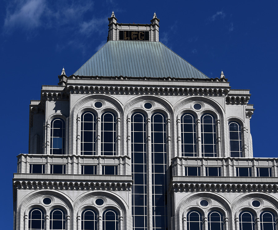 Lincoln Financial Building by John W. Cahill
