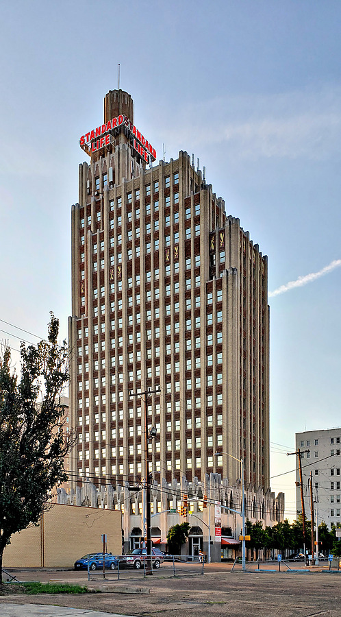 Standard Life Building by Ryan Hildebrand