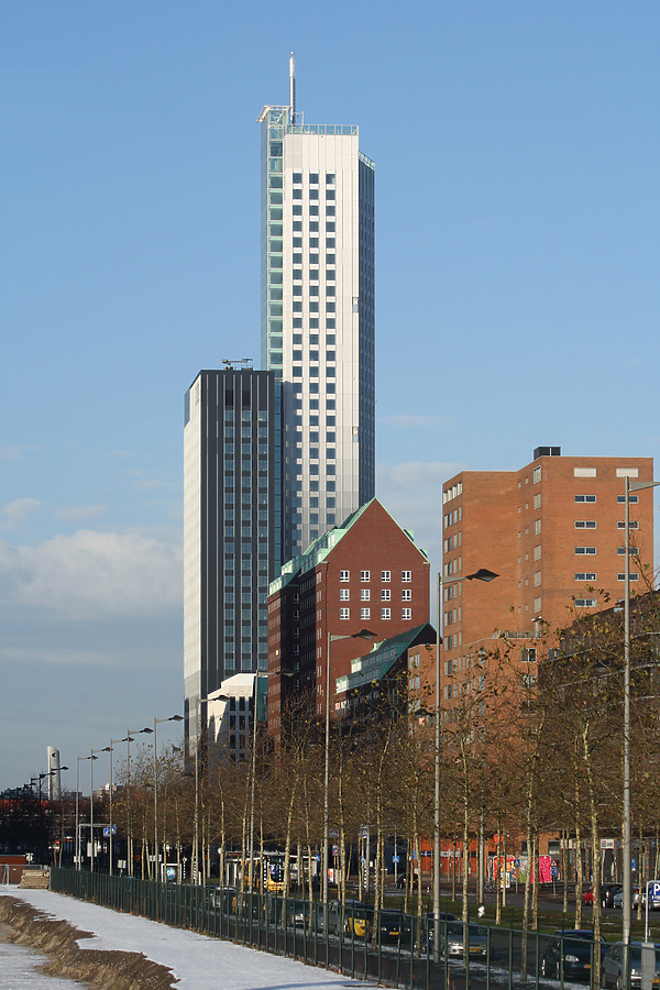 Maastoren by Michiel van Dijk