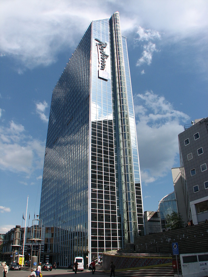 Radisson BLU Plaza Hotel by Kjetil Balog