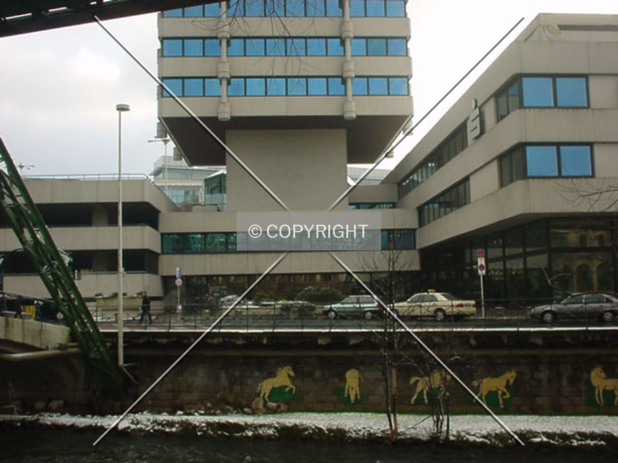 Stadtsparkasse Wuppertal by Nephilim