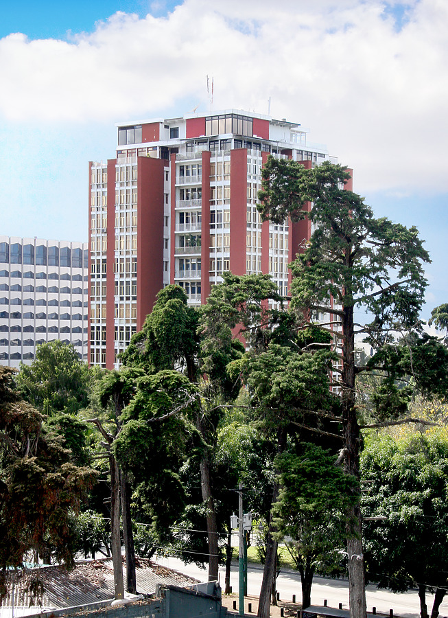 Torre Avenida Reforma by Jim Schwartz