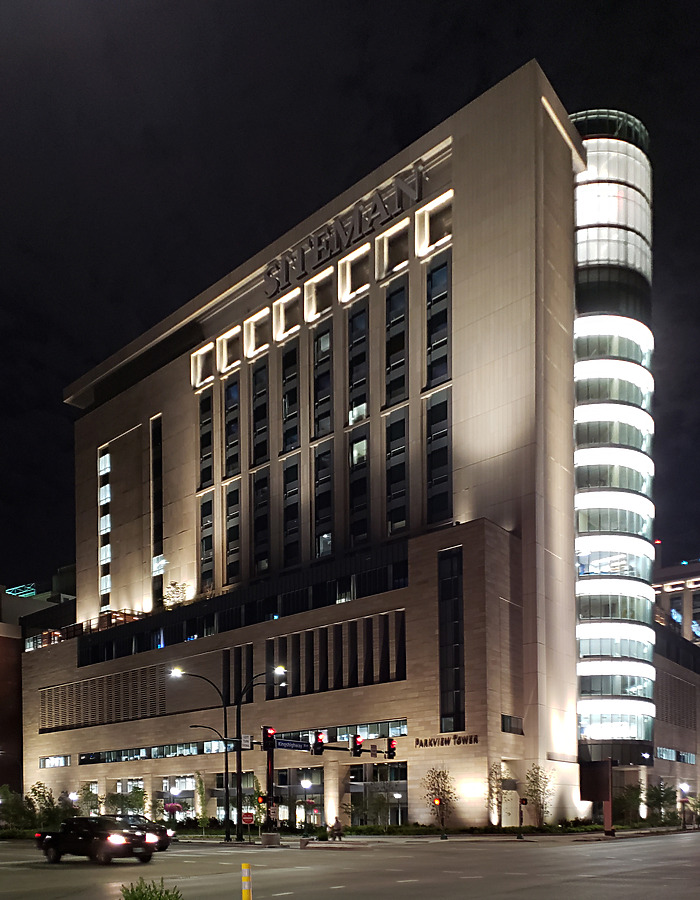 Barnes-Jewish Parkview Tower by Ryan Hildebrand