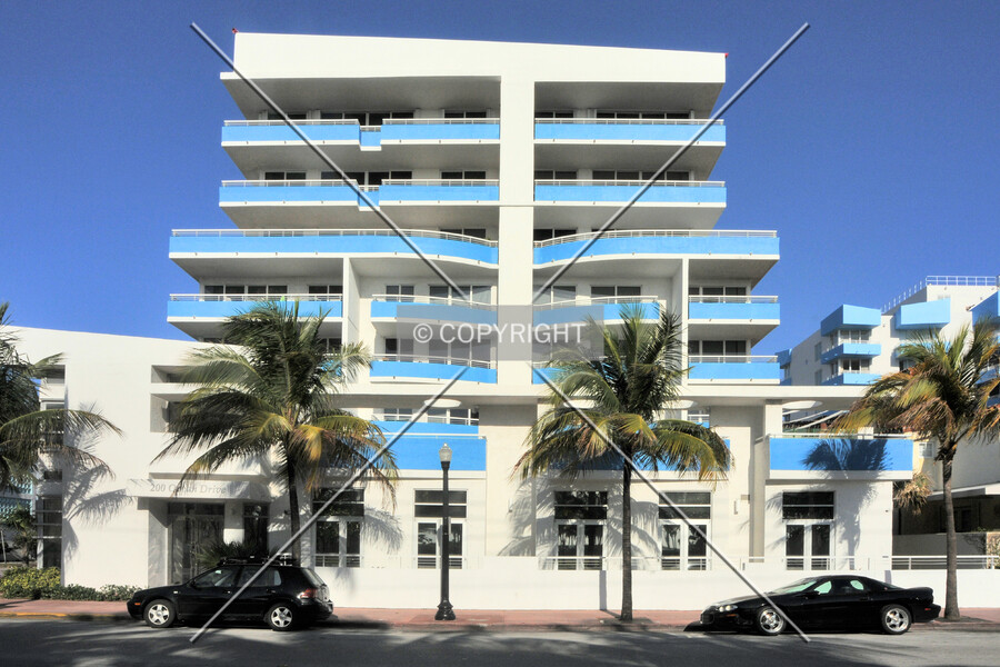 200 Ocean Drive Condominium