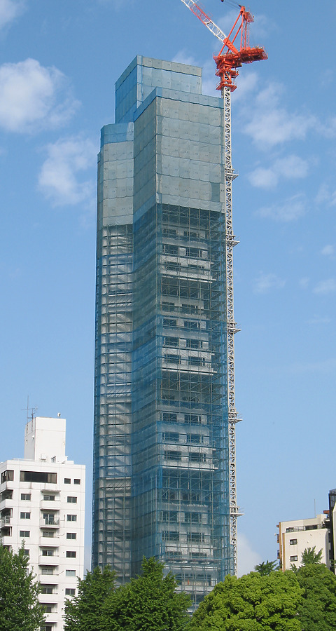 Hotel Sofitel Tokyo by Kevin Hemphill