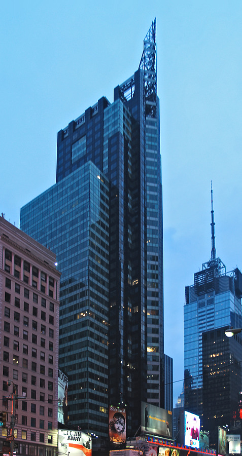 1540 Broadway by Cesar Serrano