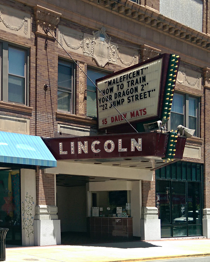 Lincoln Theatre Building by Ryan Hildebrand