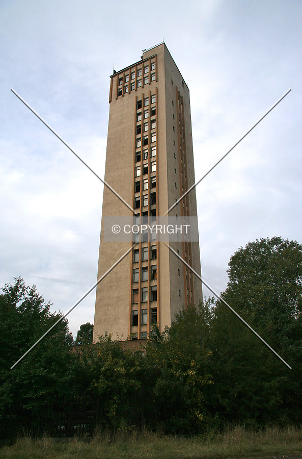 Asansiorostroene Elevator Test Tower by Serdica