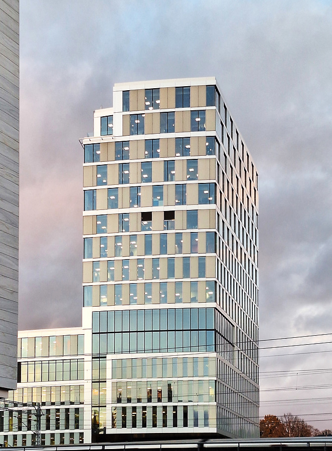 Orkla City by Huopa