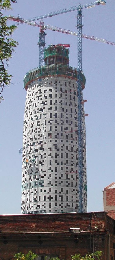 Torre Glòries by David Guija