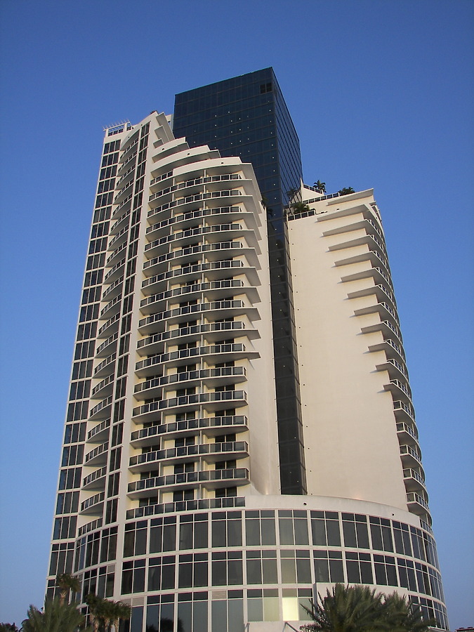 Trump International Sonesta Beach Resort by Rodney Gunn
