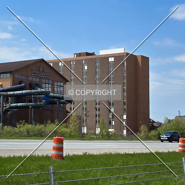 Holiday Inn & Suites Fort Rapids Indoor Waterpark Resort by Ryan Hildebrand