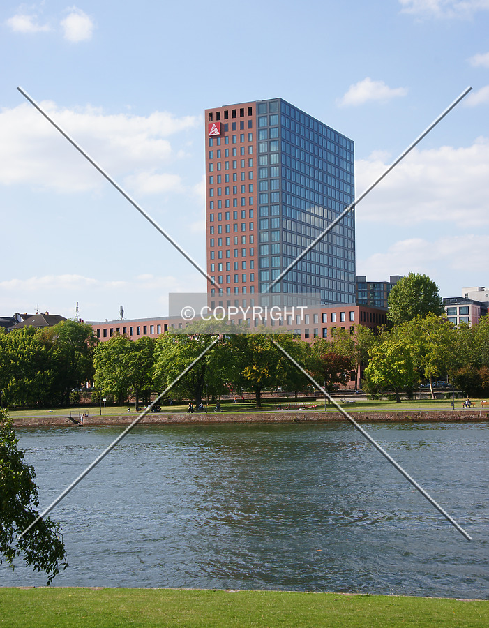 Hochhaus MainForum by Nephilim