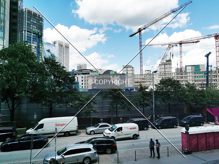 FOUR Frankfurt - Tower 4 by Nephilim