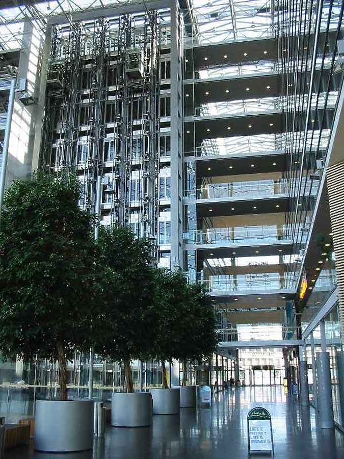Sanomatalo by Tomi Eronen