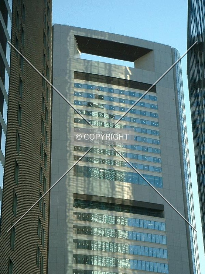 Shiodome Media Tower by Andrew Stewart
