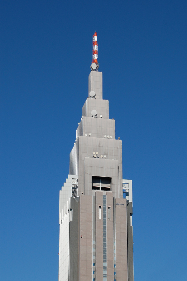 NTT DoCoMo Yoyogi Building by Kevin Hemphill