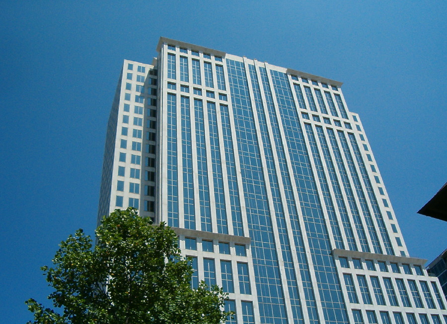 999 Peachtree by Rodney Gunn