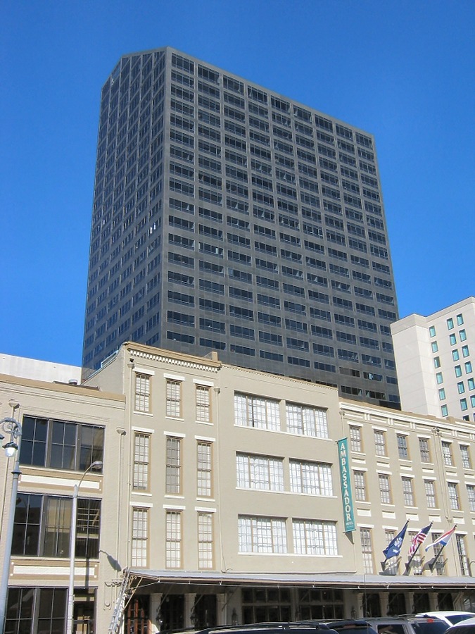 400 Poydras Tower by James Peacock