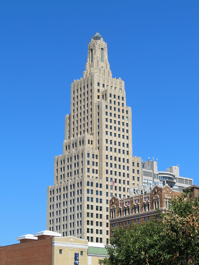 Kansas City Power & Light Building by James Peacock
