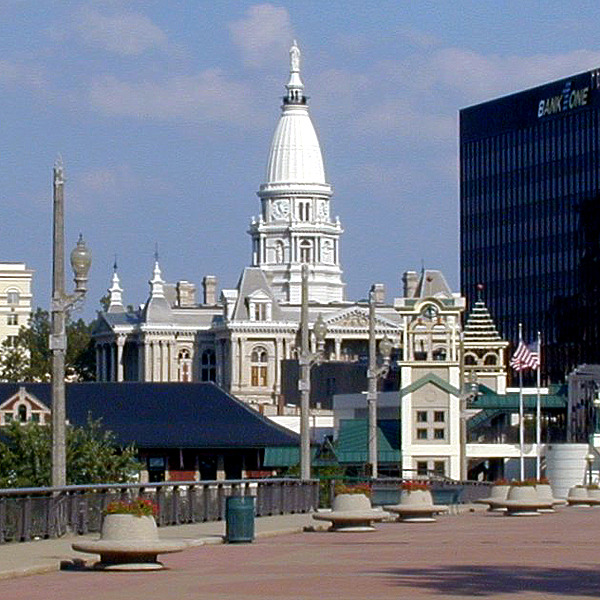 Tippecanoe County Courthouse by GNU Free Documentation License/ Casito