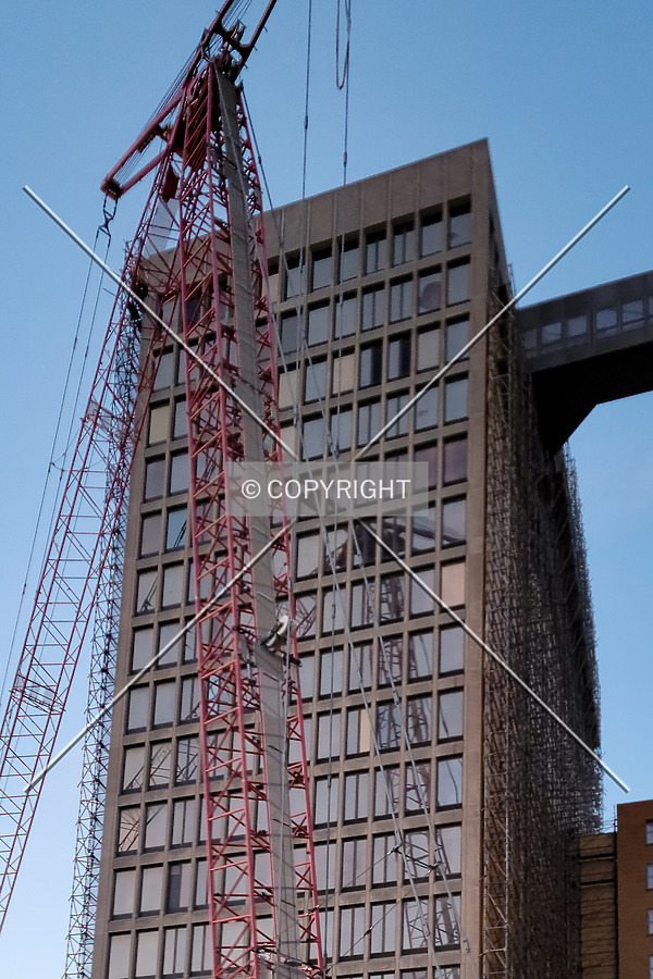 Queeny Tower by Ryan Hildebrand