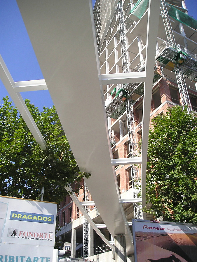 Isozaki Atea I by Mikel Allende