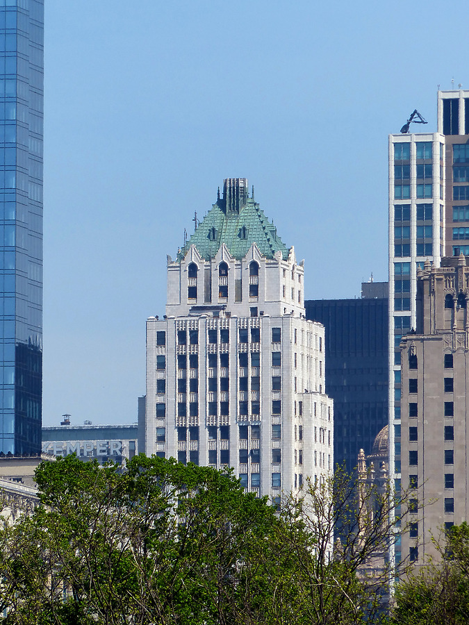 Pittsfield Building by Nate Lindsey