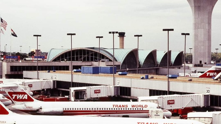Saint Louis Lambert International Airport Terminal 1 by Unknown