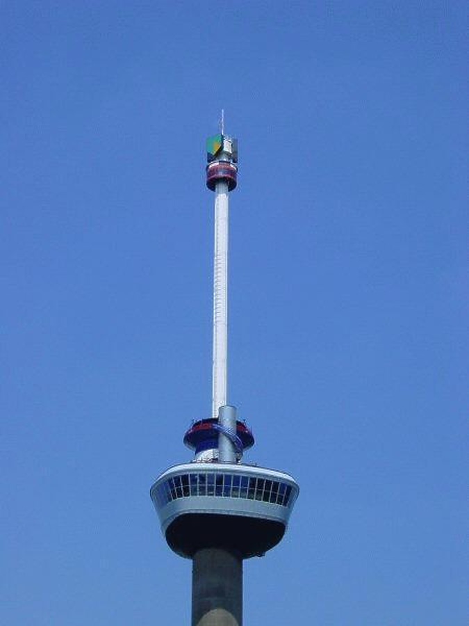 Euromast by Michiel van Dijk
