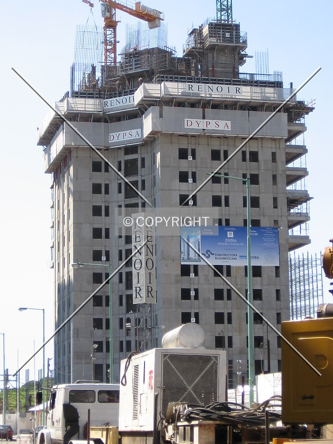 Torre Renoir 1 by Maximiliano Buono