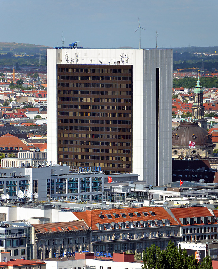 Internationales Handelszentrum Berlin by John W. Cahill