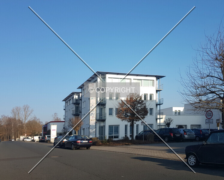 Carl-Zeiss-Straße 37