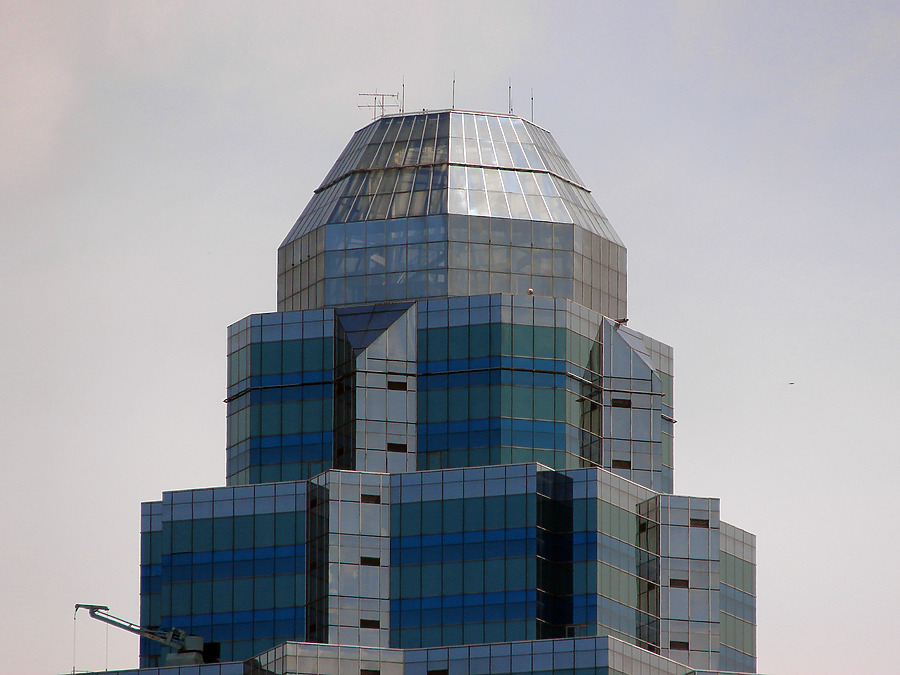 Vanit Tower II by Horst Kiechle