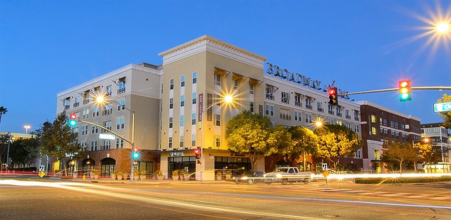 Broadway Arms Apartments by The Promenade At Anaheim