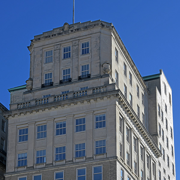 Nissen Building by John W. Cahill