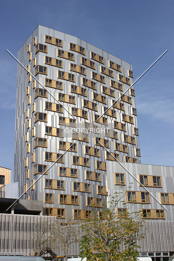 Tour Michel Denis by Florian Barbier