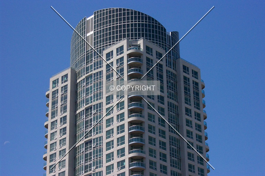 Minto Metropole by Eric Blyth