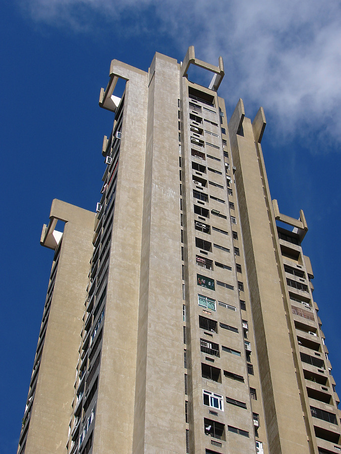 Landmark Tower by Horst Kiechle