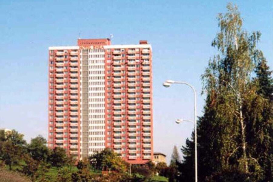 Hotel Rhea