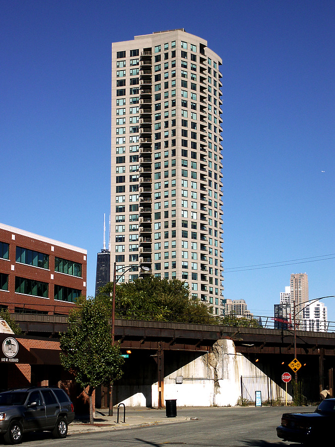 Kinzie Park Tower by Daniel Kieckhefer