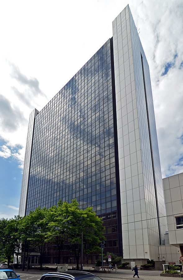 Internationales Handelszentrum Berlin by John W. Cahill