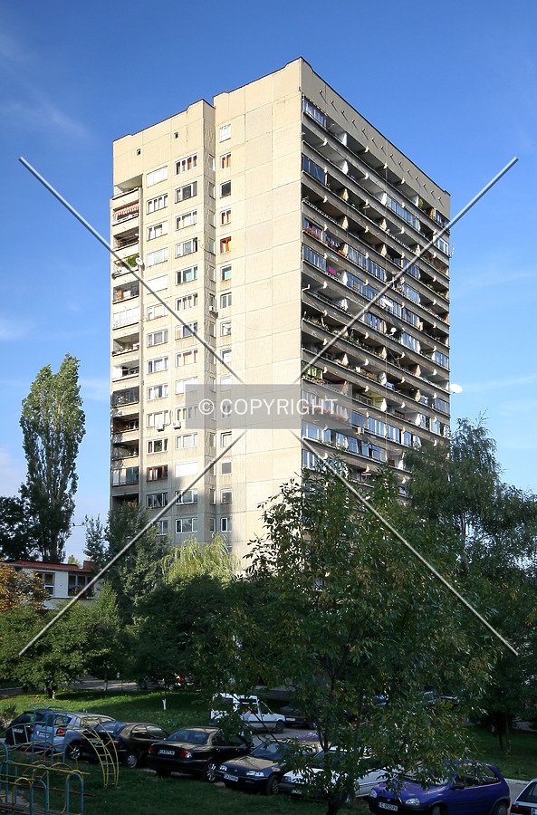 Izgrev, Block 307 by Serdica