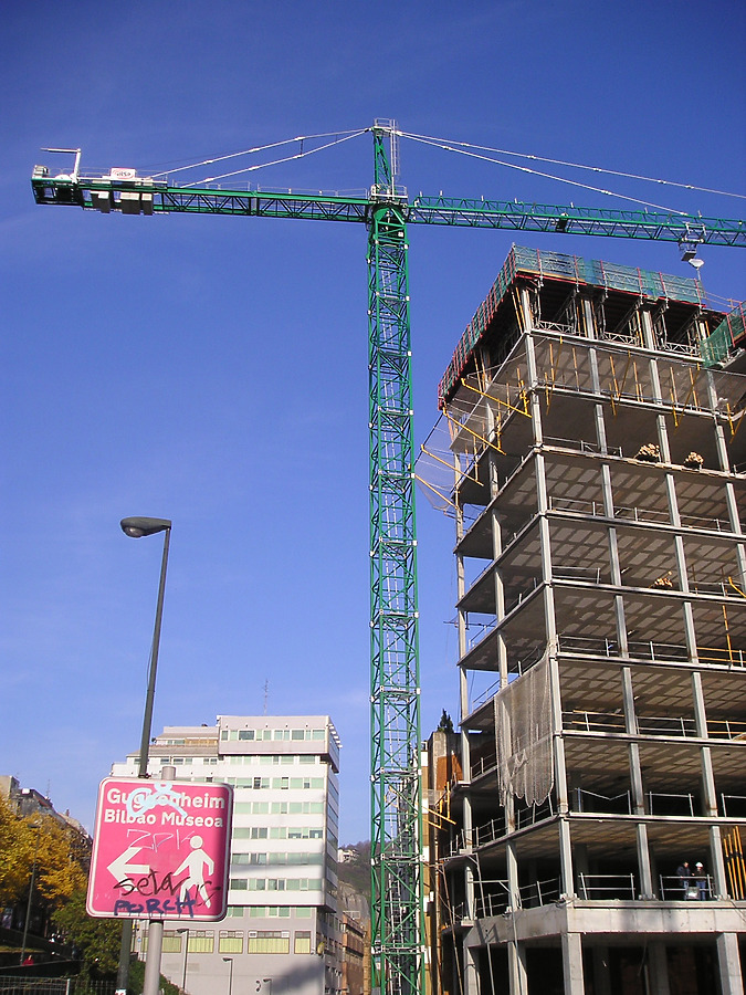 Isozaki Atea I by Mikel Allende