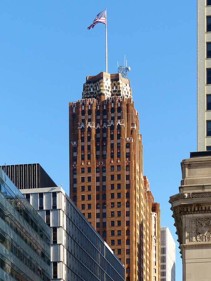 Guardian Building by Nate Lindsey