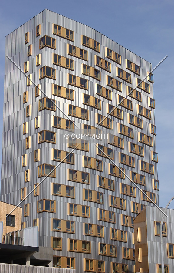 Tour Michel Denis by Florian Barbier