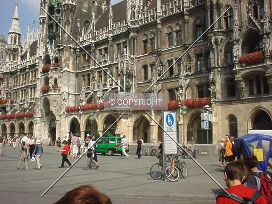 Neues Rathaus by Nephilim