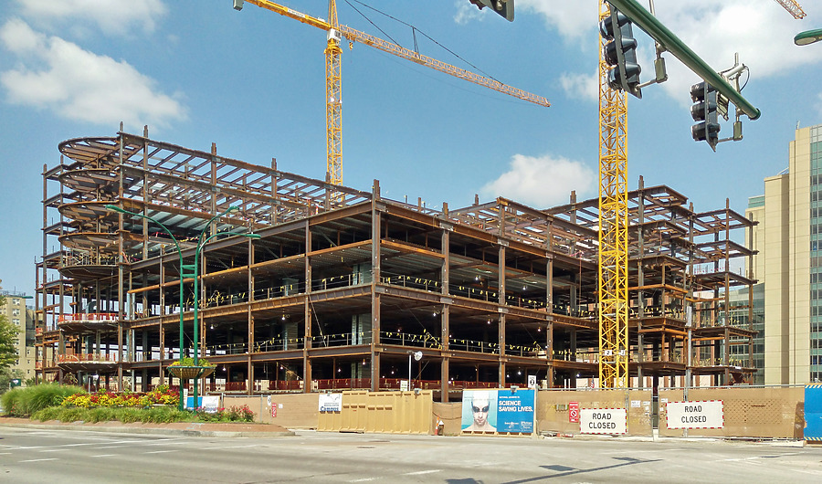 Barnes-Jewish Parkview Tower by Ryan Hildebrand