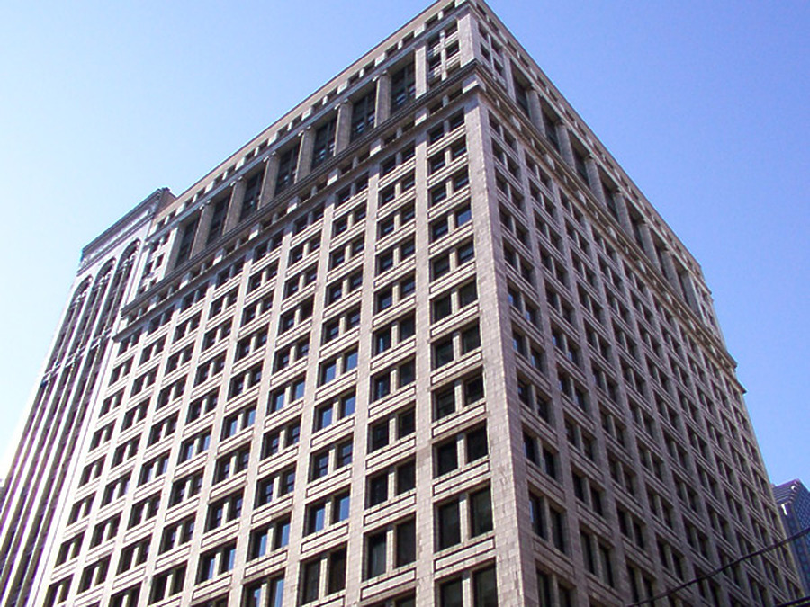 25 East Washington by Daniel Kieckhefer