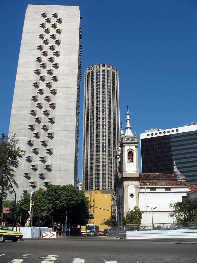 Edificio Santos Dumont by Virgilio Grimaldi